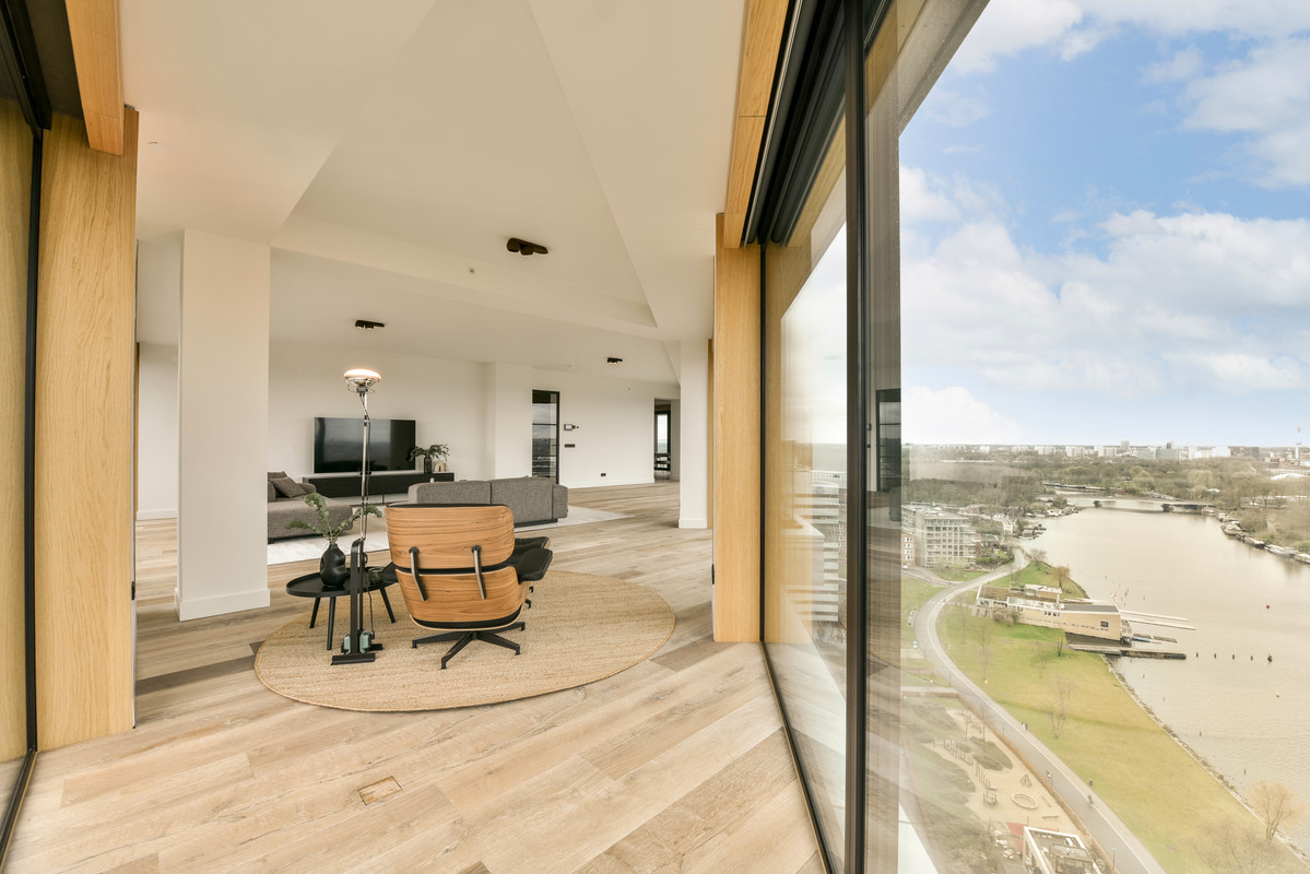 Appartement te huur: Korte Ouderkerkerdijk 1W2, Amsterdam