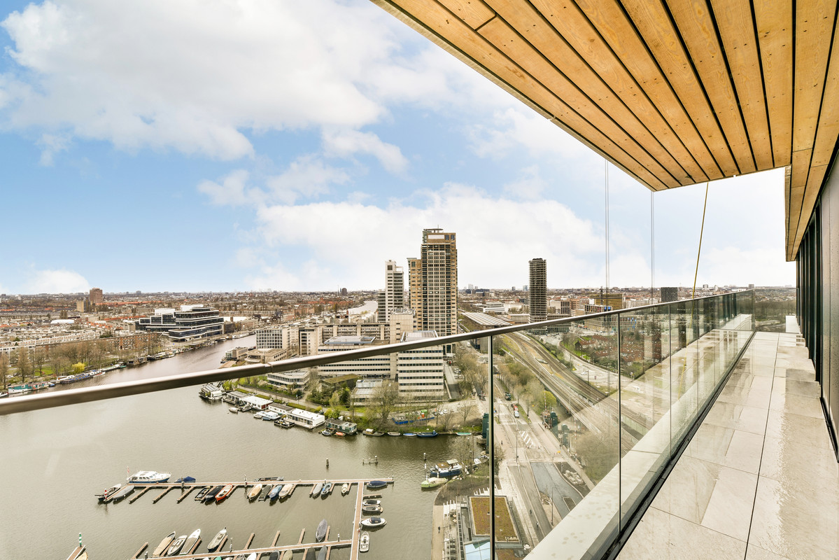 Appartement te huur: Korte Ouderkerkerdijk 1W2, Amsterdam