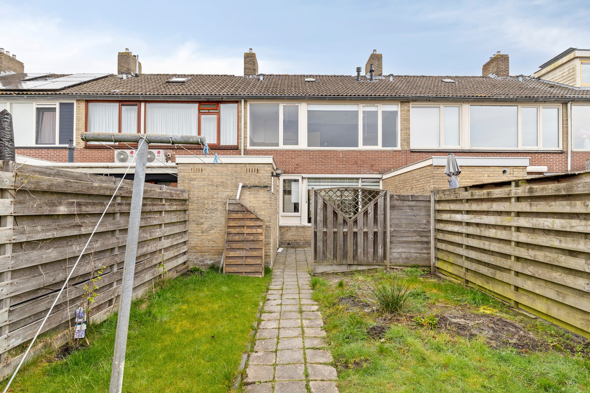 Tussenwoning te koop: Drentsemonden 12, Stadskanaal