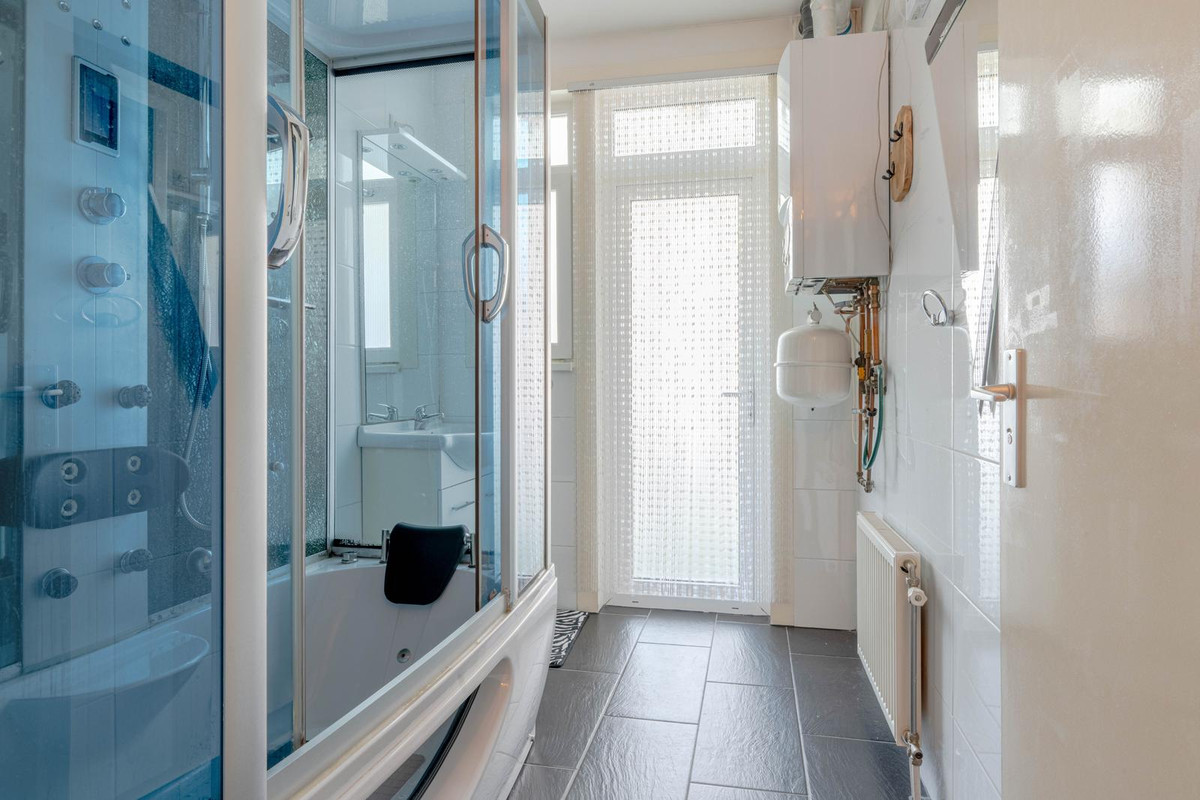 Appartement te koop: Wolphaertsbocht 132A, Rotterdam