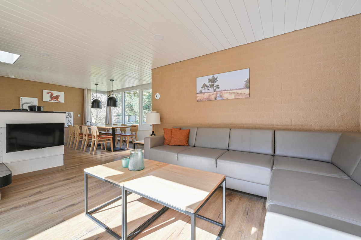 Hoekwoning te koop: Lommerbergen 216, Reuver