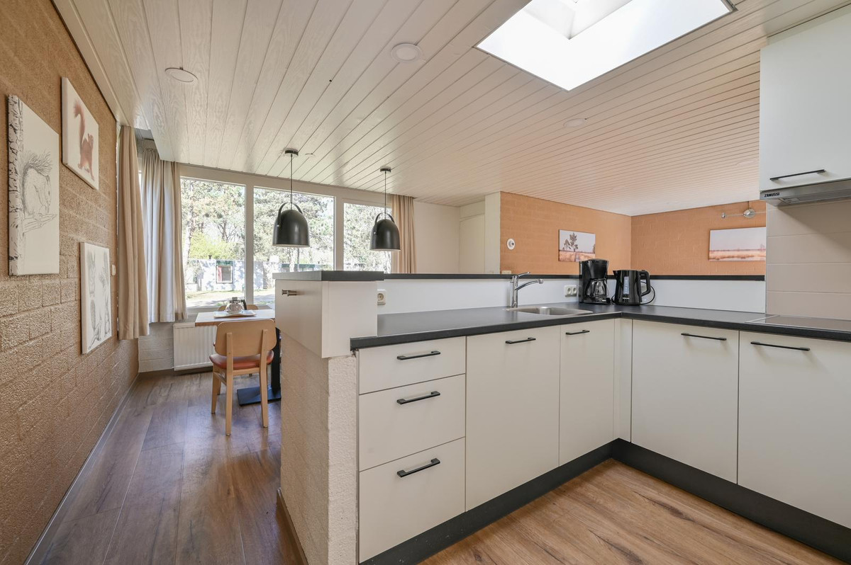 Hoekwoning te koop: Lommerbergen 216, Reuver