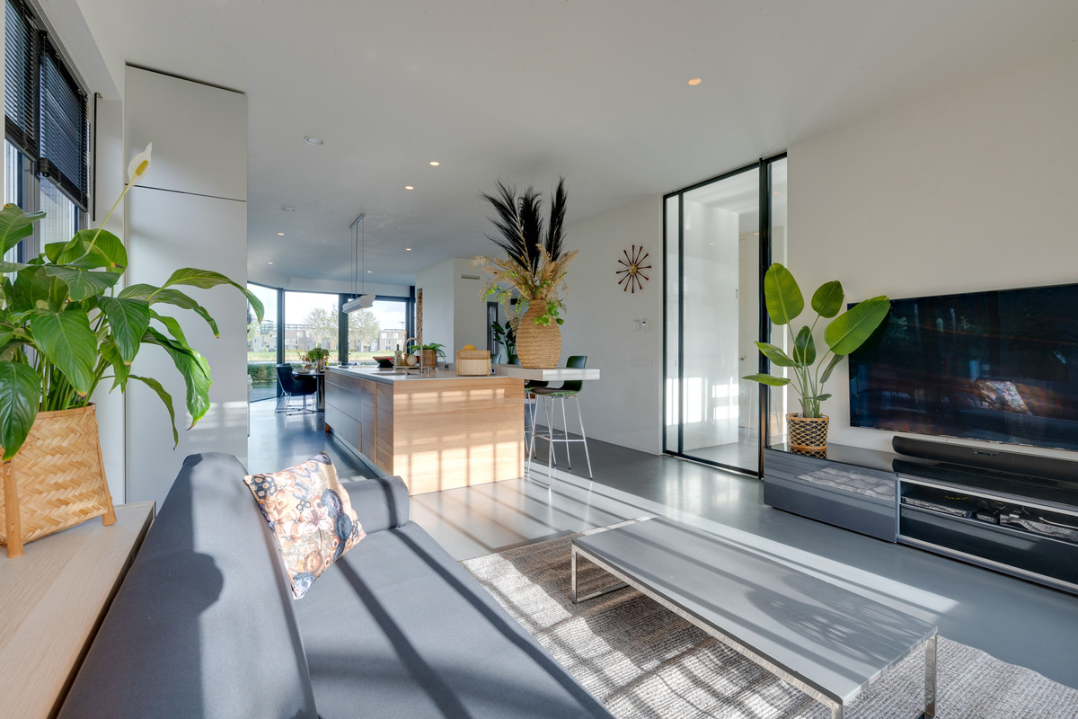 Vrijstaande woning te koop: Larikslaan 17, Amsterdam