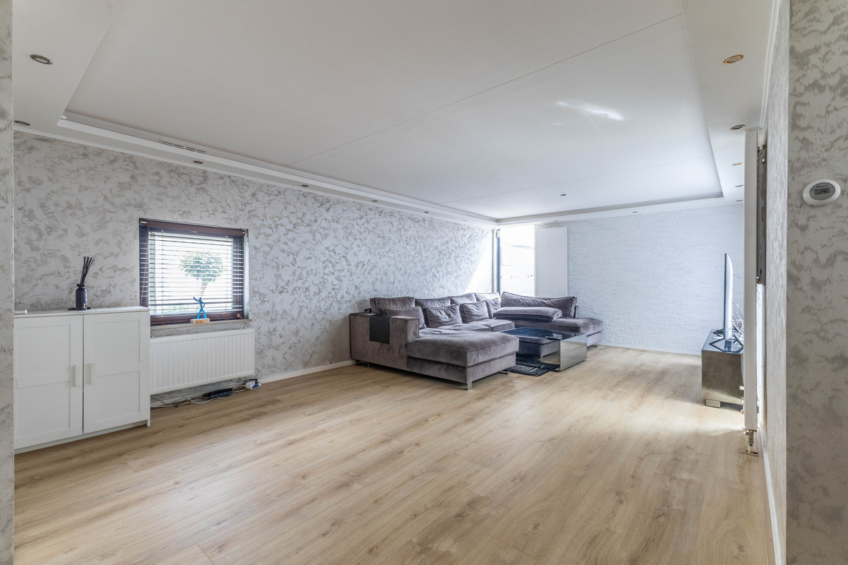 Tussenwoning te koop: L.J.M. Beelstraat 21, Amsterdam