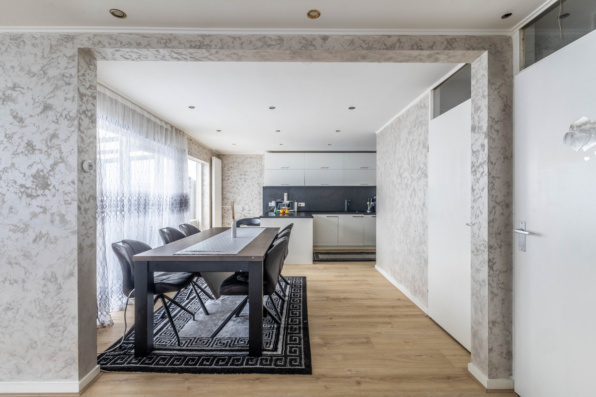 Tussenwoning te koop: L.J.M. Beelstraat 21, Amsterdam