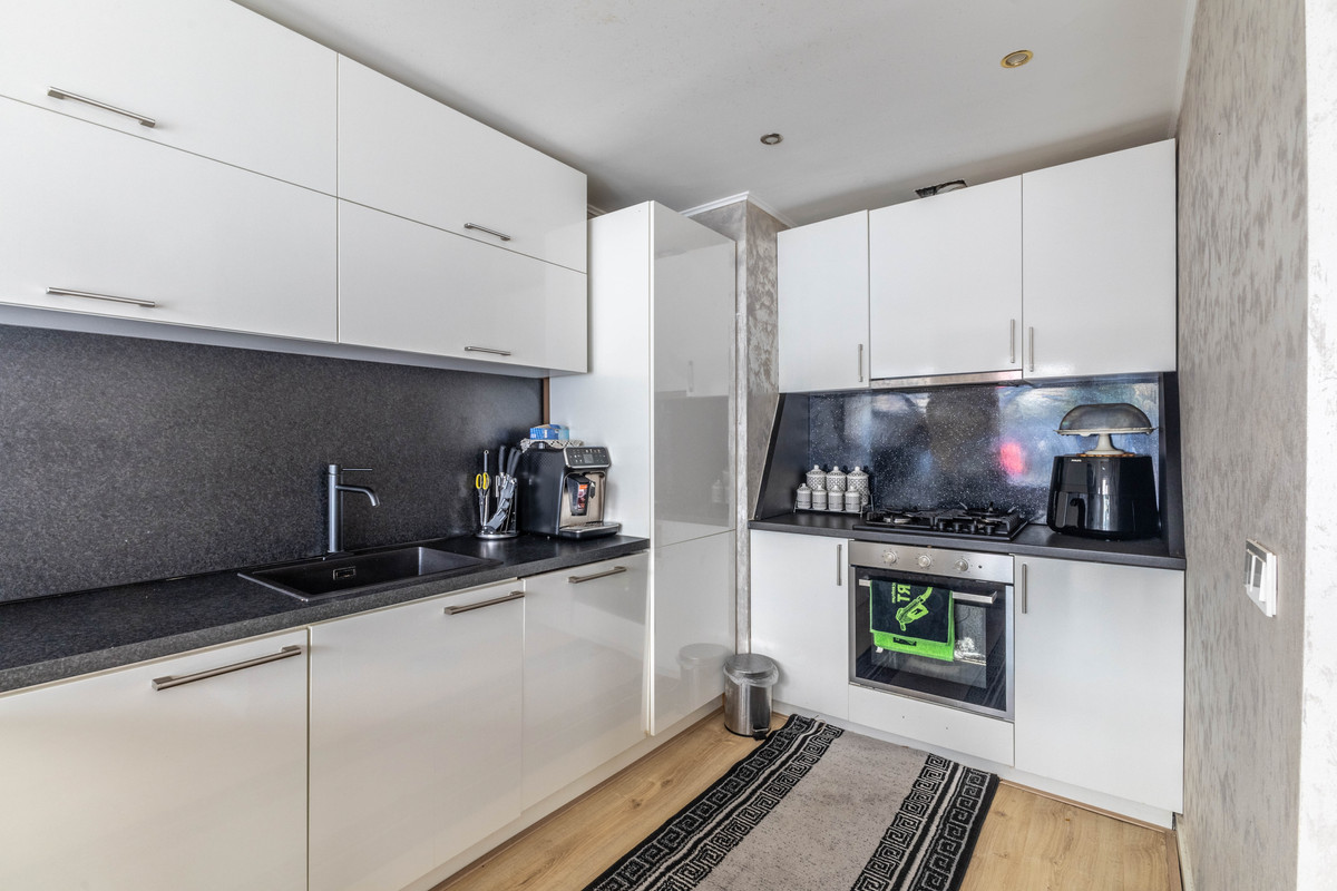 Tussenwoning te koop: L.J.M. Beelstraat 21, Amsterdam