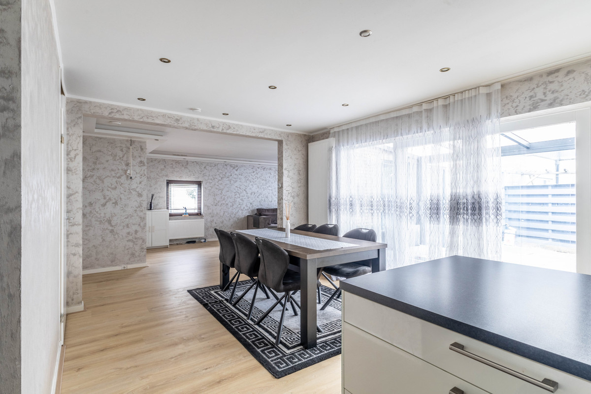 Tussenwoning te koop: L.J.M. Beelstraat 21, Amsterdam