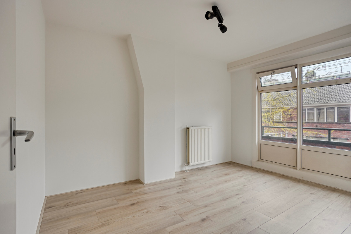 Appartement te koop: Zwaluwstraat 25B, Rotterdam