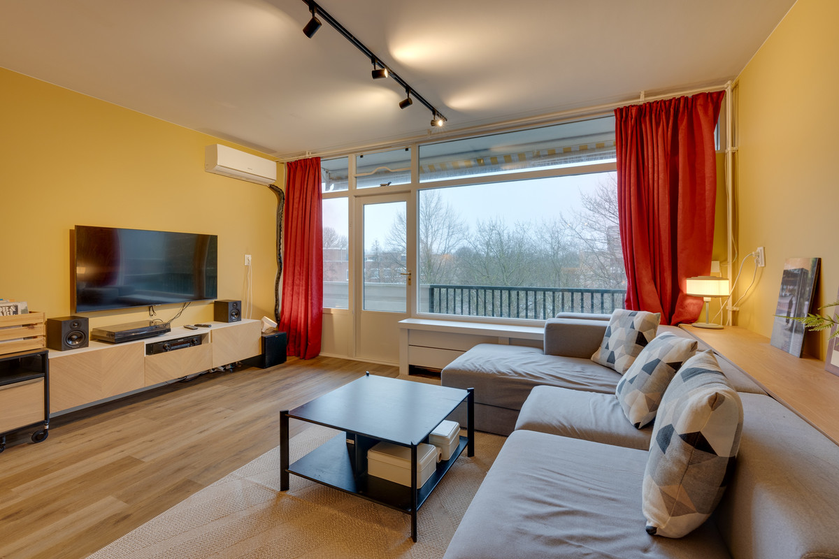 Appartement te koop: Onsenoort 52, Amsterdam