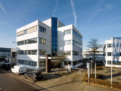Kobaltweg 11