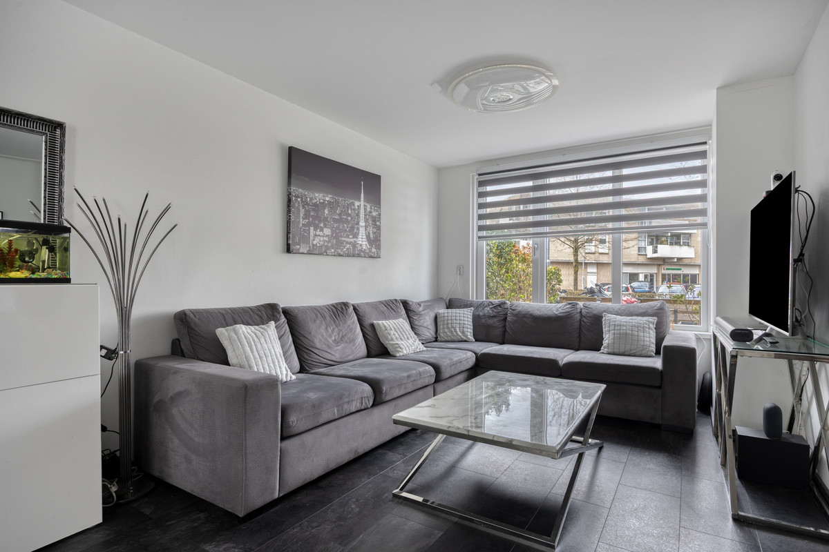 Tussenwoning te koop: Mastbos 176, Hoofddorp