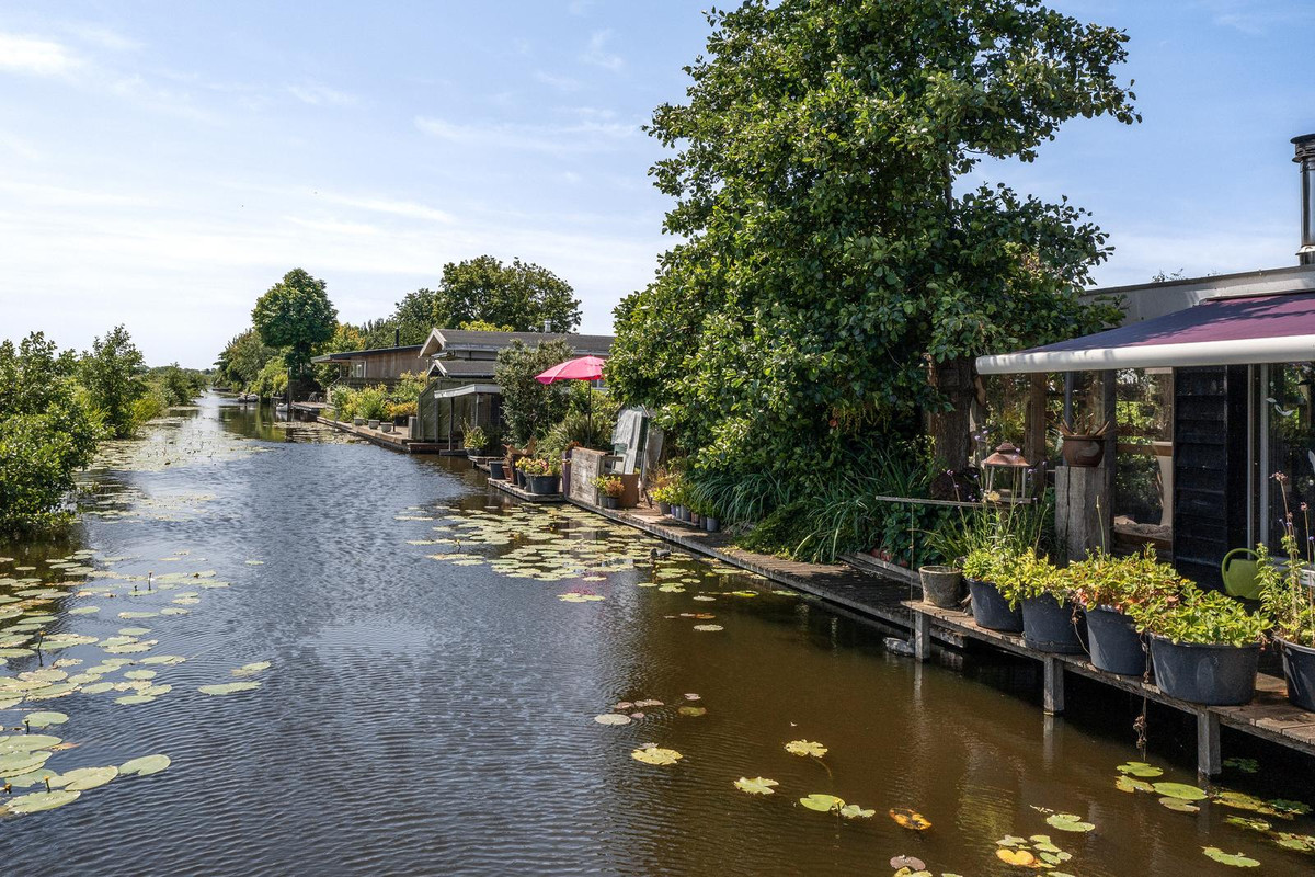 Vrijstaande woning te koop: Wilnisse Zuwe 58AR18, Wilnis