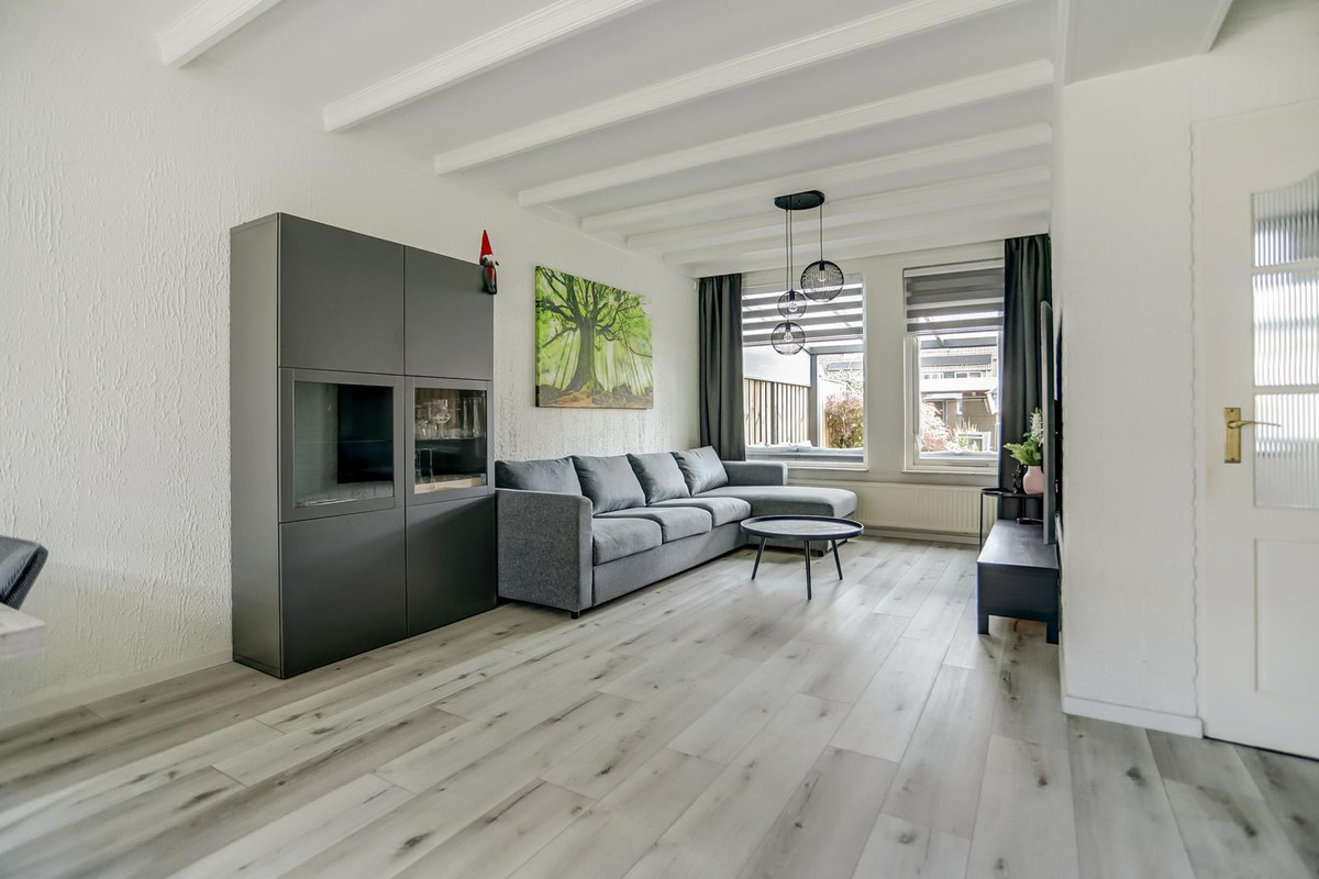 Tussenwoning te koop: Annecyhof 8, Eindhoven