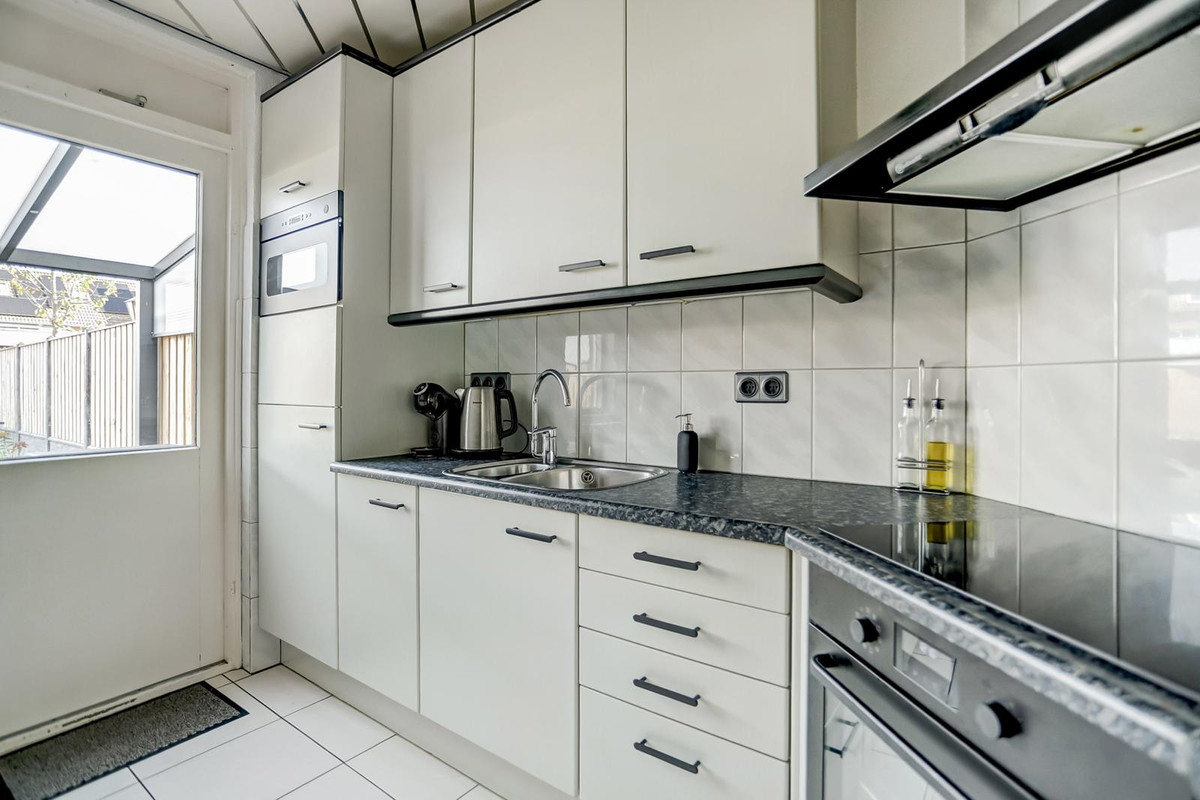 Tussenwoning te koop: Annecyhof 8, Eindhoven