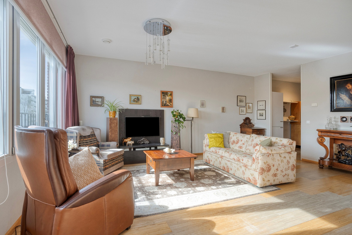 Appartement te koop: Ommedijk 40, Leiderdorp