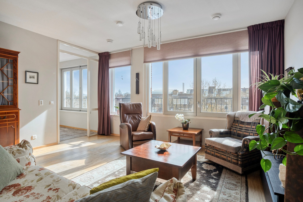 Appartement te koop: Ommedijk 40, Leiderdorp