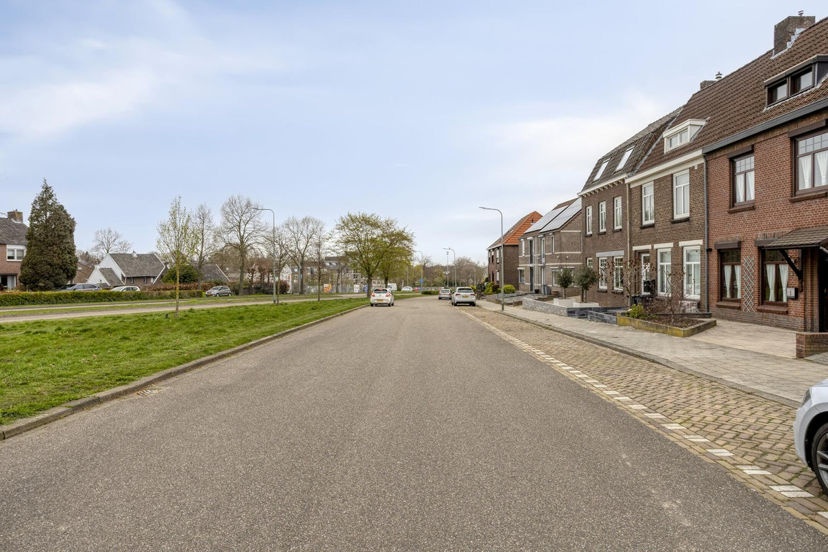 Hoekwoning te koop: Prins Hendriklaan 35, Brunssum