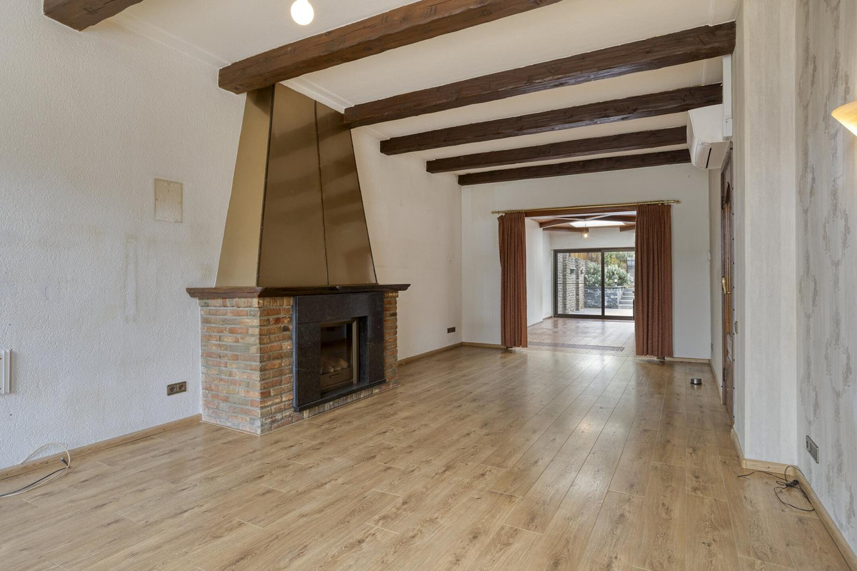 Hoekwoning te koop: Prins Hendriklaan 35, Brunssum