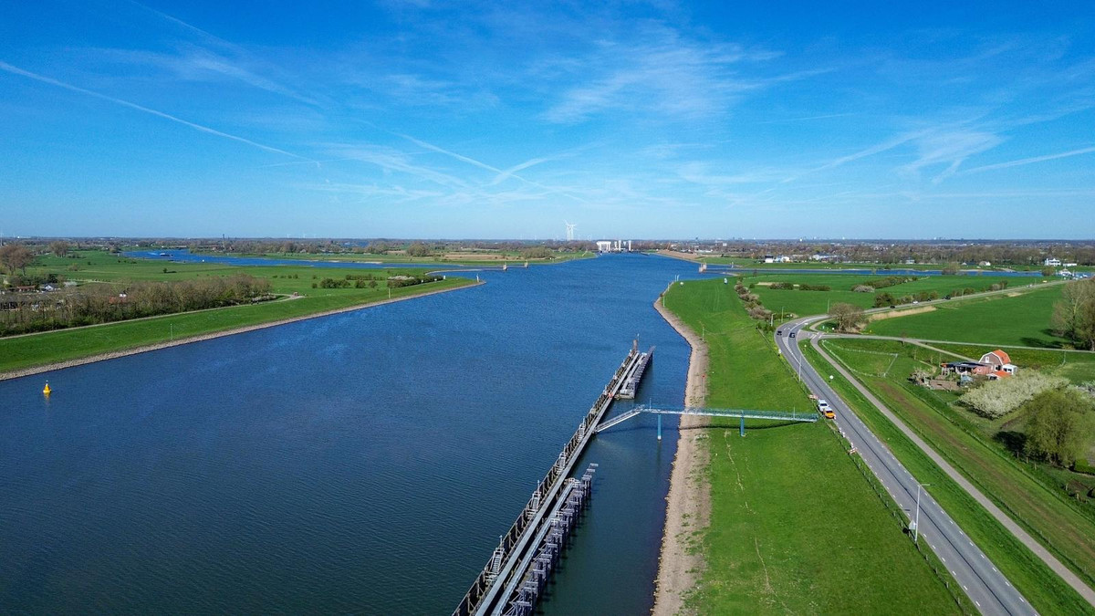 Vrijstaande woning te koop: Middelweg 3, Rijswijk (Gld)
