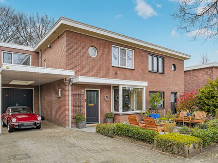 Wilhelminakanaalstraat 26