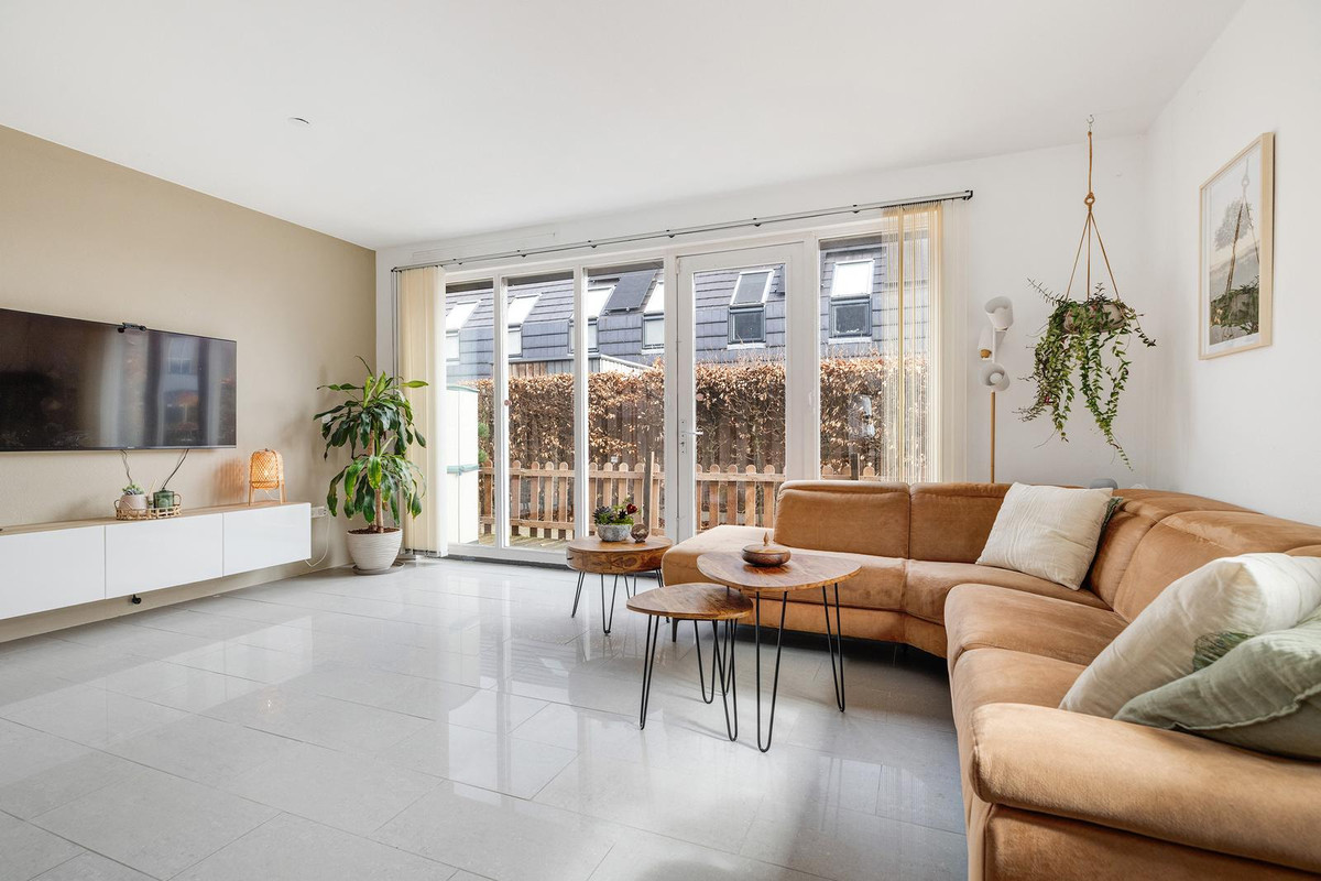 Hoekwoning te koop: Madame Gresstraat 46, Rotterdam