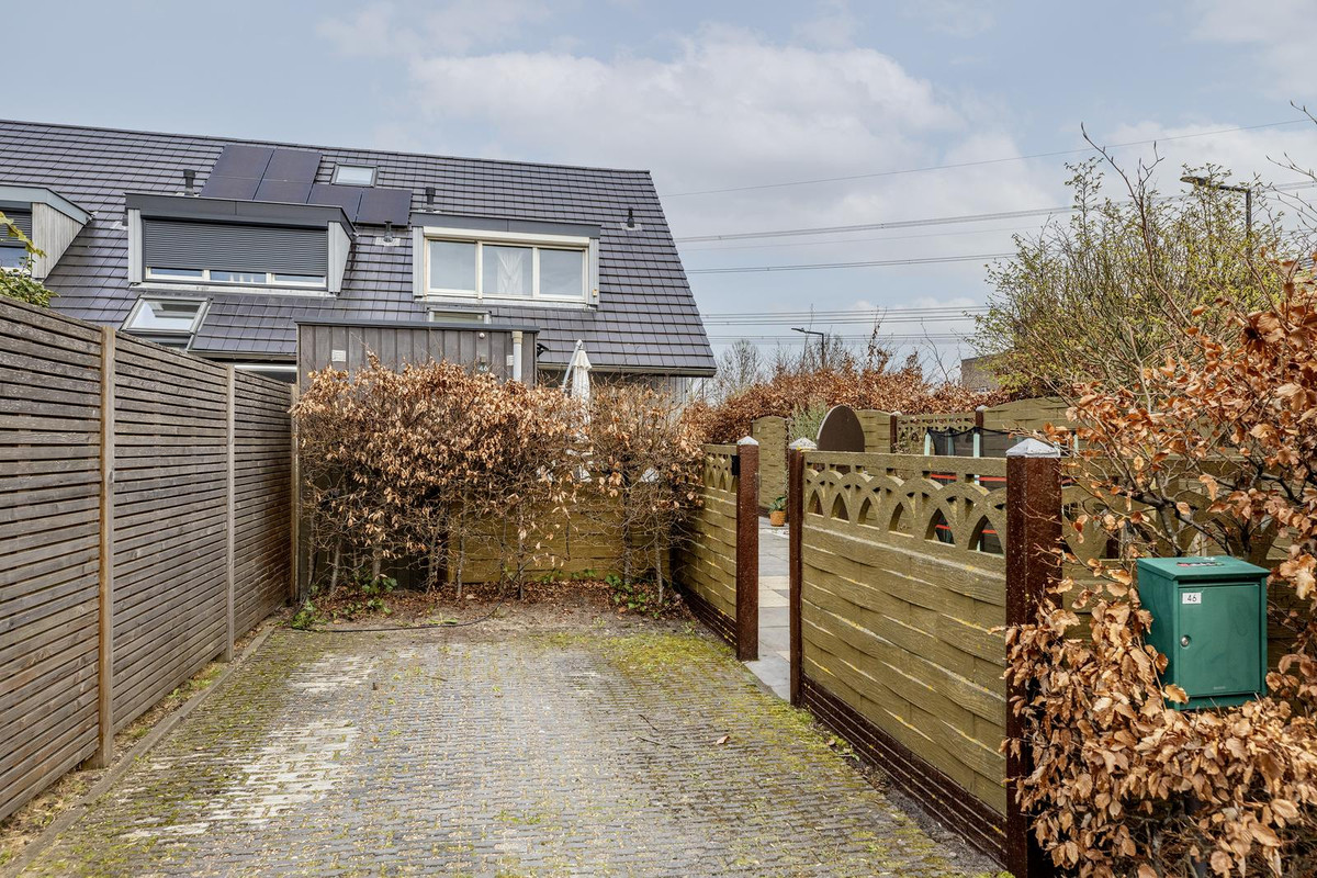 Hoekwoning te koop: Madame Gresstraat 46, Rotterdam