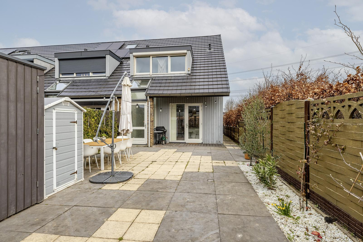 Hoekwoning te koop: Madame Gresstraat 46, Rotterdam
