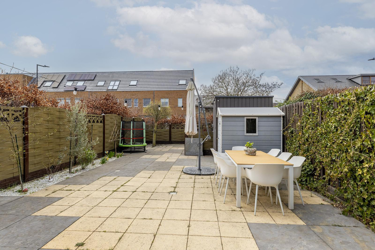 Hoekwoning te koop: Madame Gresstraat 46, Rotterdam