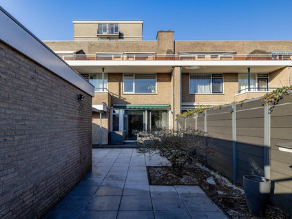 Arent van 's-Gravesandestraat 29