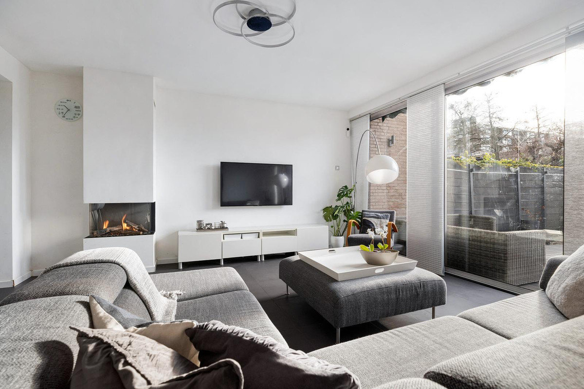 Tussenwoning te koop: Arent van 's-Gravesandestraat 29, Rotterdam