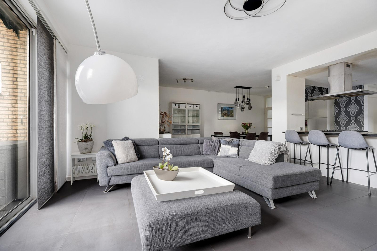 Tussenwoning te koop: Arent van 's-Gravesandestraat 29, Rotterdam