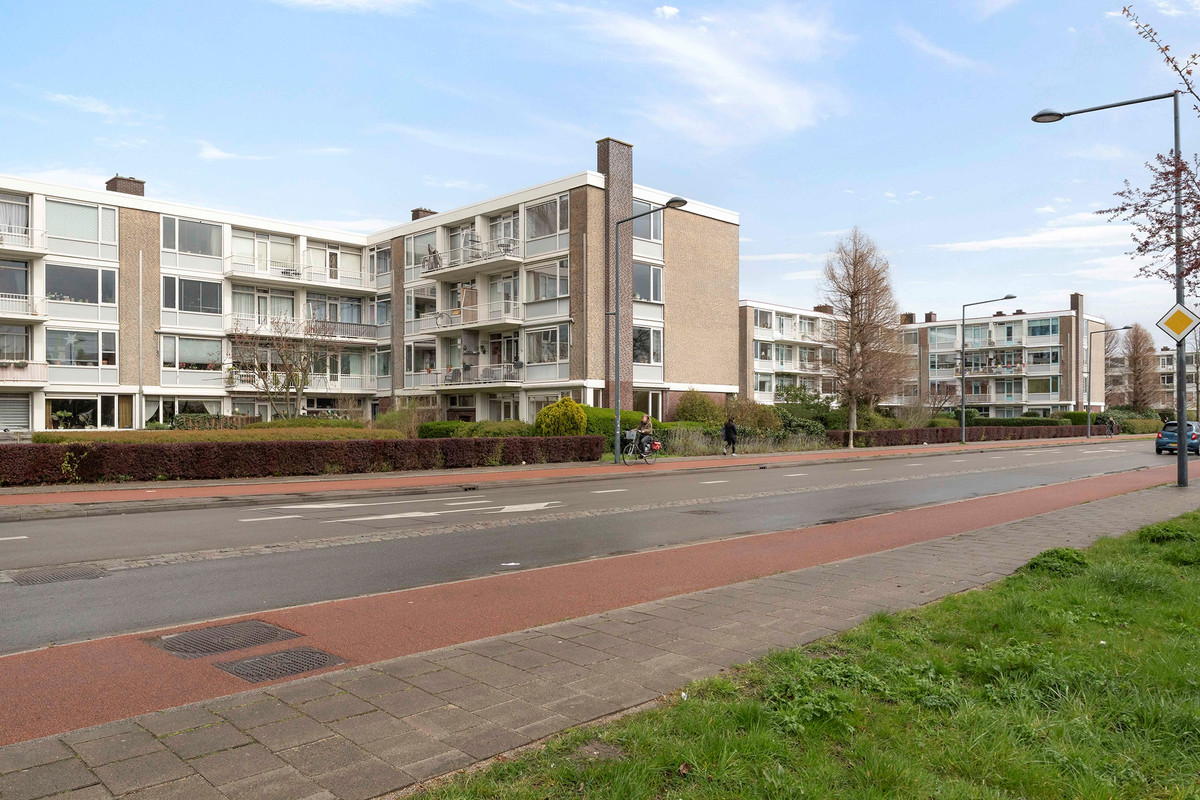 Appartement te koop: Storklaan 38, Delft