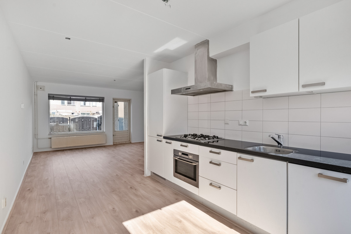Tussenwoning te koop: Torenpad 52, Boskoop