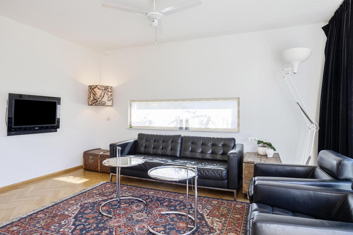 Tussenwoning te koop: Schipluidenlaan 193, Tilburg
