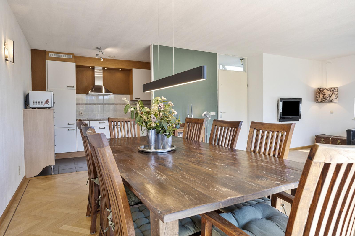 Tussenwoning te koop: Schipluidenlaan 193, Tilburg