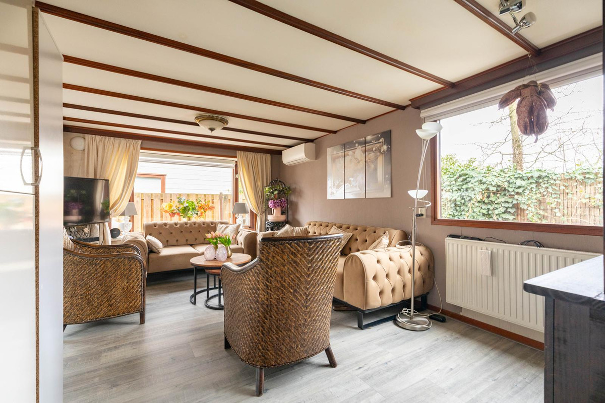 Vrijstaande woning te koop: Krachtighuizerkern 22-71, Putten