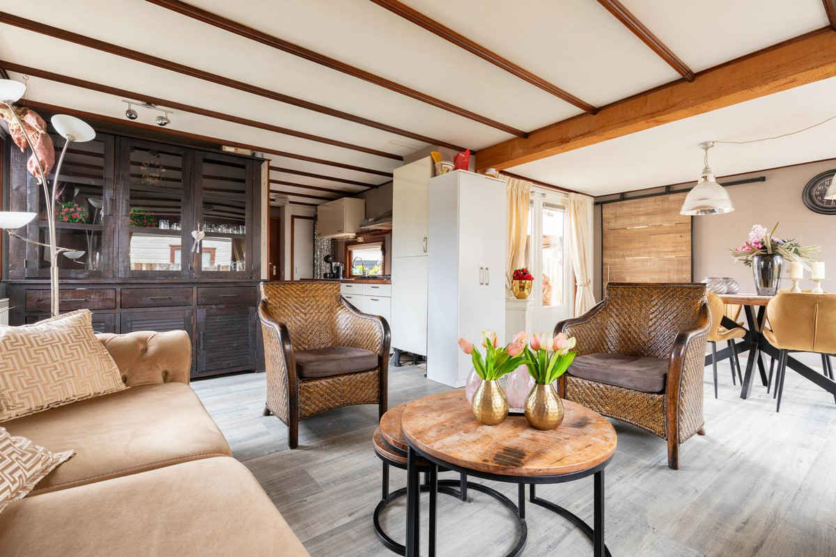 Vrijstaande woning te koop: Krachtighuizerkern 22-71, Putten