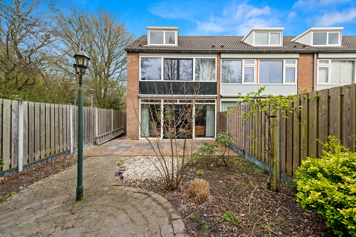 Hoekwoning te koop: Gebbenlaan 16, Delft