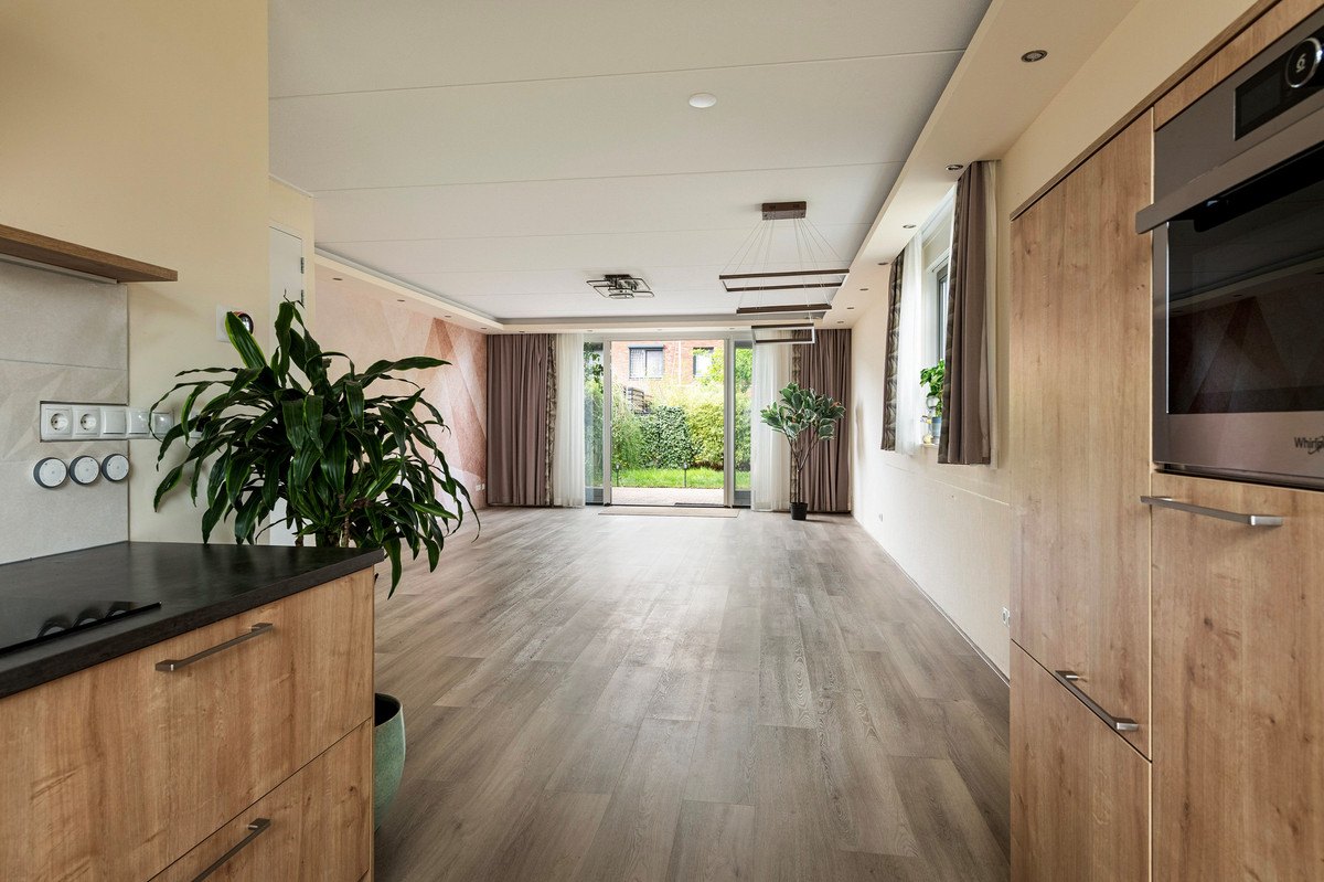 Hoekwoning te koop: Vijfmorgenstraat 67, Zutphen