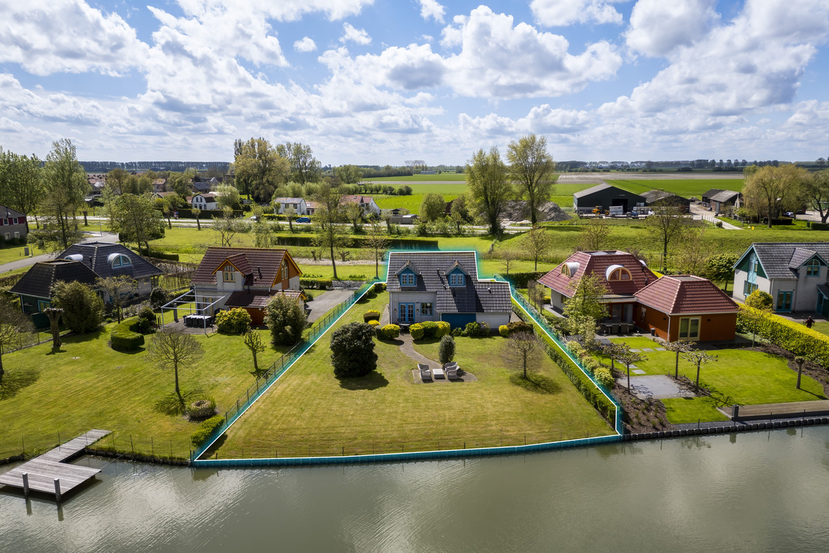 Vrijstaande woning te koop: Westlangeweg 1A106, Hoofdplaat