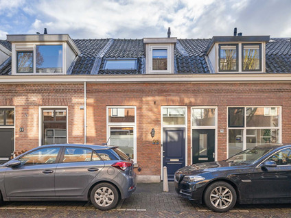 free-sector-houses for rent on Bloemstraat 34