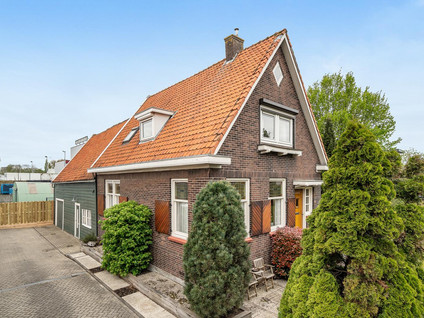 Hoofdweg 129