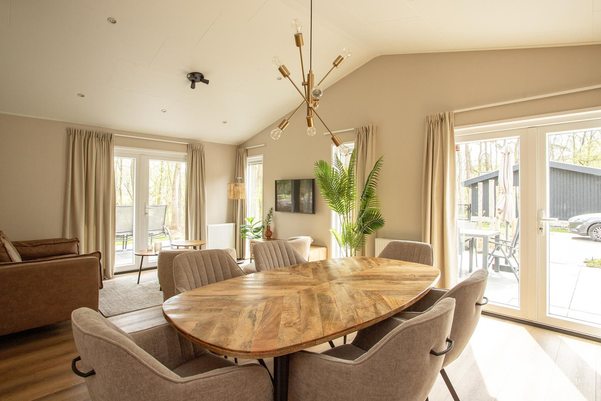 Vrijstaande woning te koop: Park Hertenwei 209, Lage Mierde