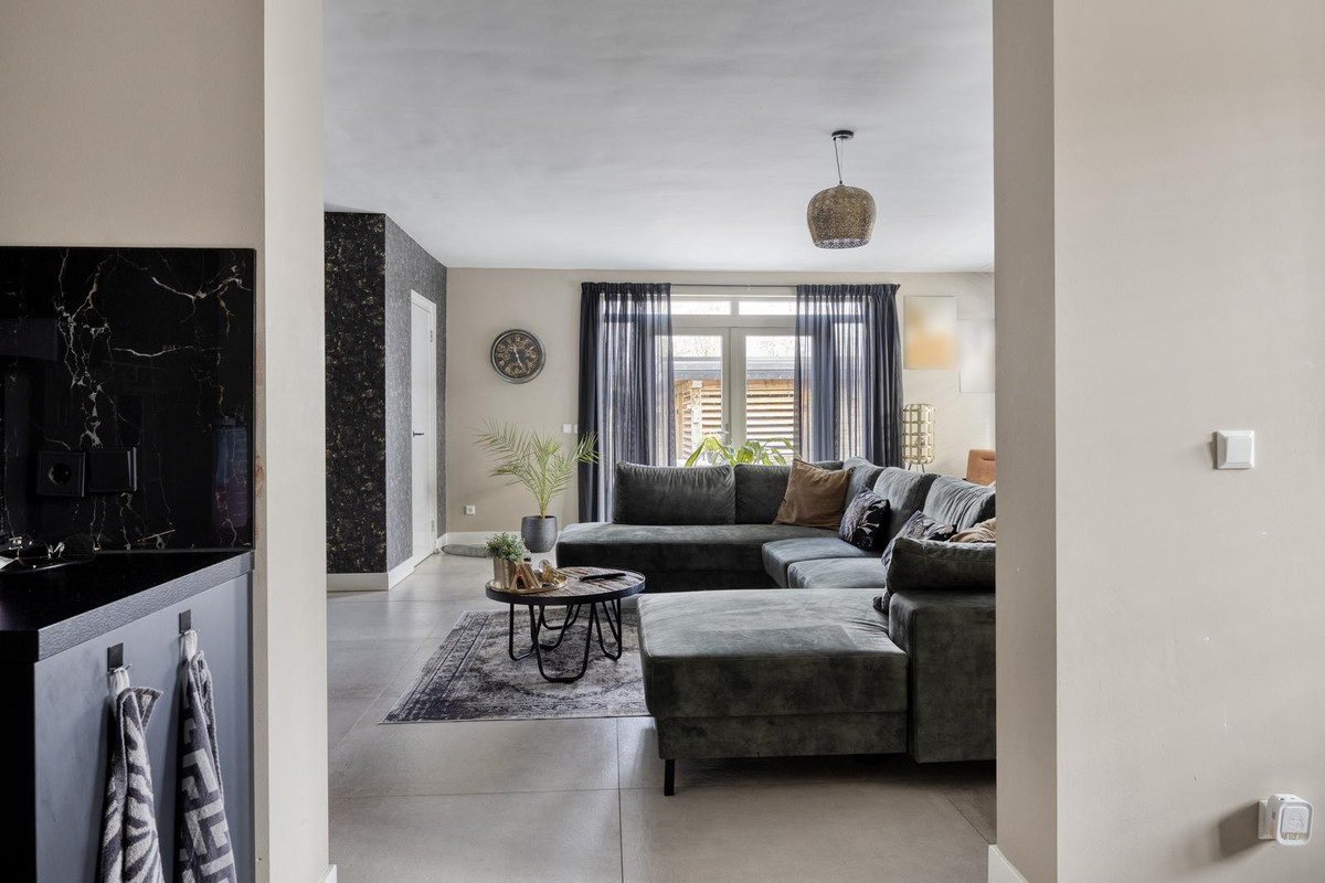Appartement te koop: Schipholtstraat 28, Enschede