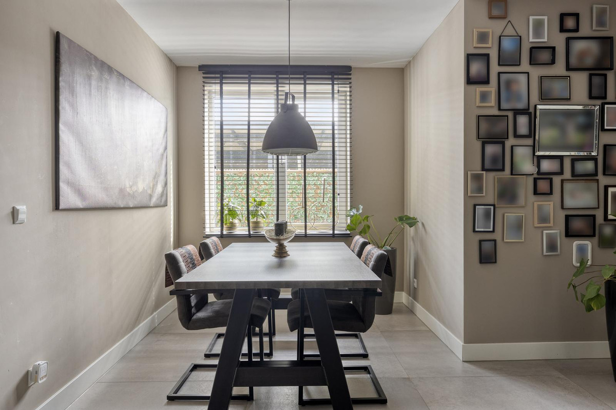 Appartement te koop: Schipholtstraat 28, Enschede