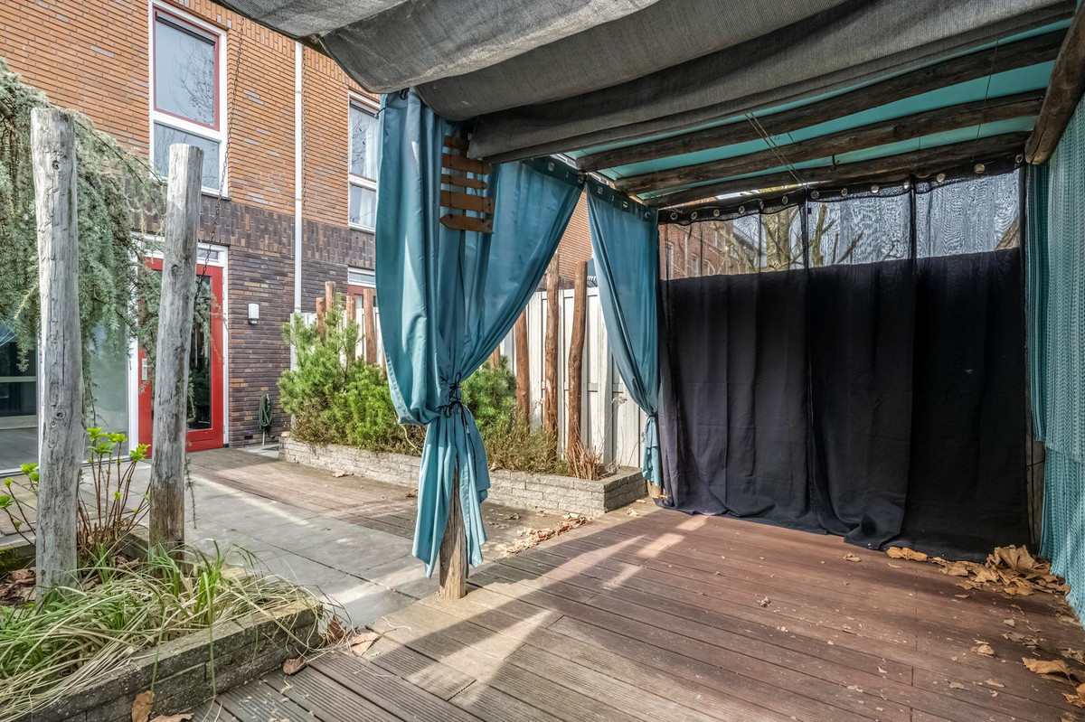 Tussenwoning te koop: Dianaplantsoen 60, Arnhem
