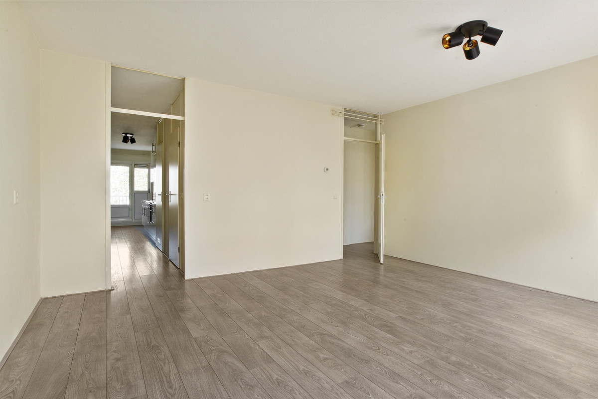 Appartement te koop: Dantestraat 156, Amsterdam
