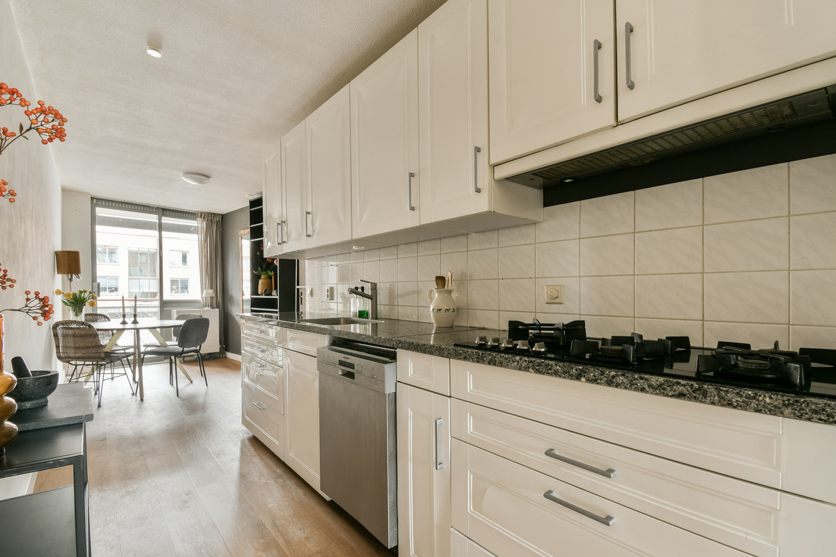Appartement te koop: Kempenlaan 151, Amsterdam