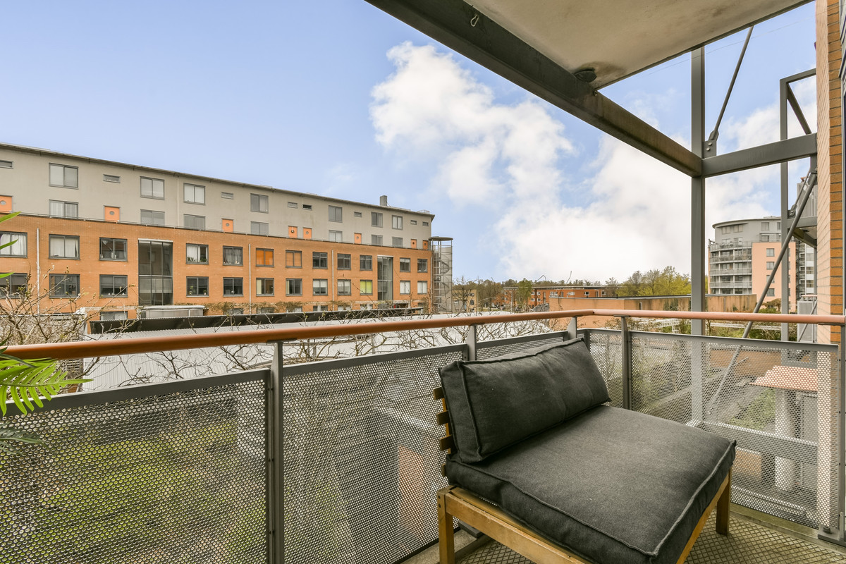 Appartement te koop: Kempenlaan 151, Amsterdam