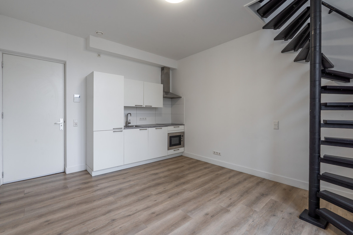Studio te koop: Molenstraat 98A4, Nijmegen